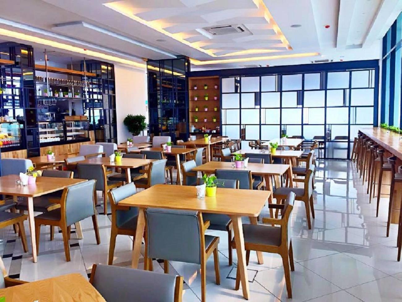 The Shore & Residences Hotel