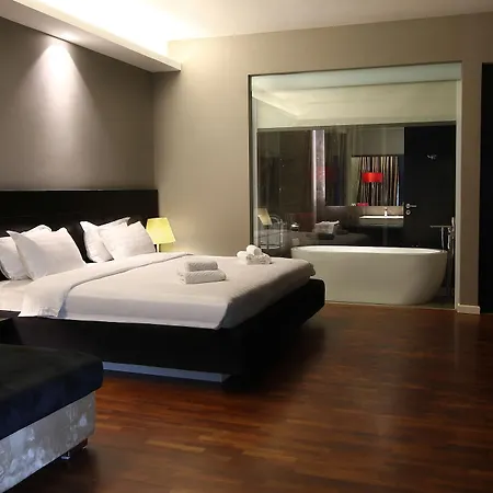The Shore Hotel & Residences Malacca Exterior photo